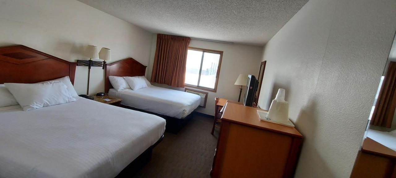 Days Inn By Wyndham Willmar מראה חיצוני תמונה