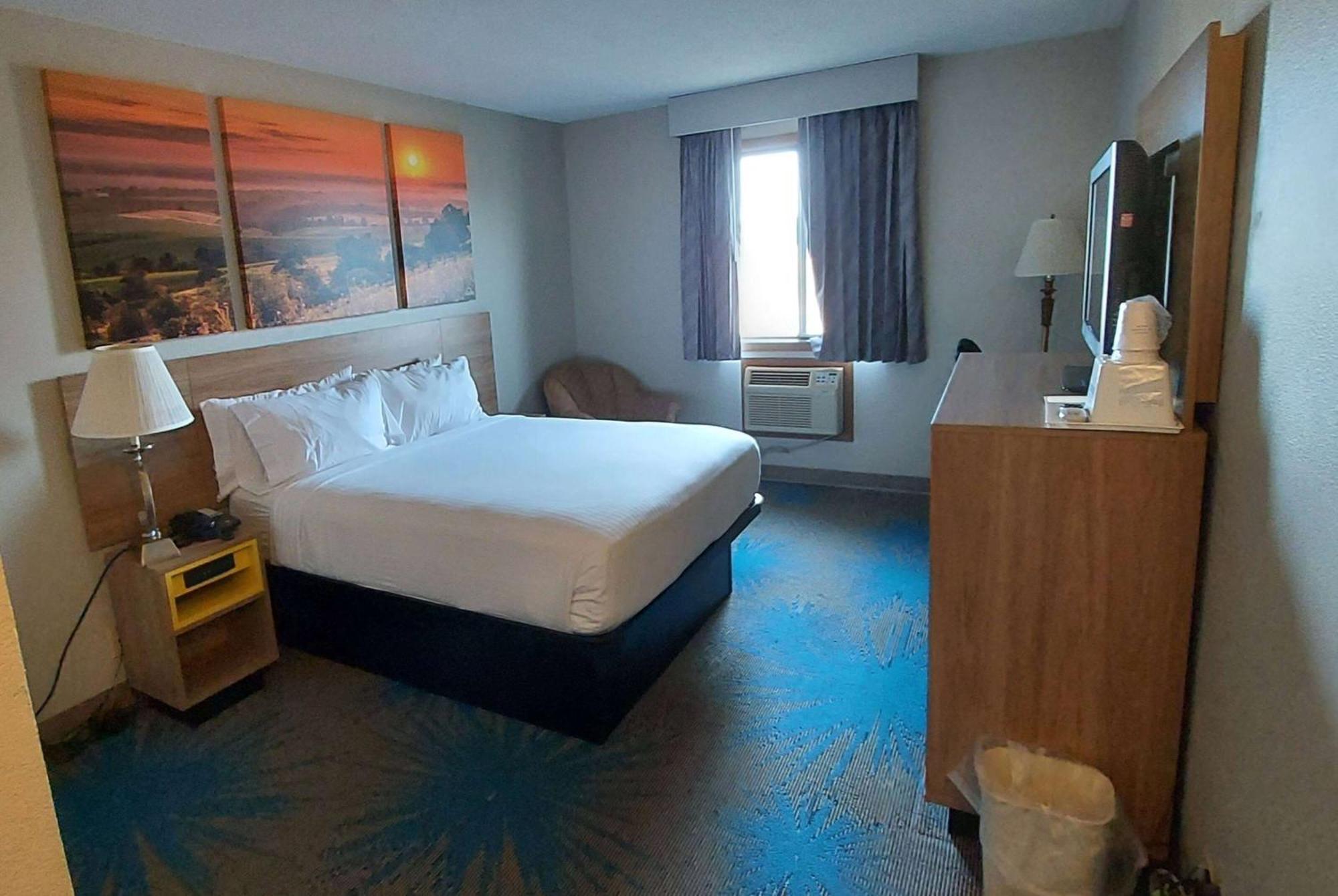 Days Inn By Wyndham Willmar מראה חיצוני תמונה